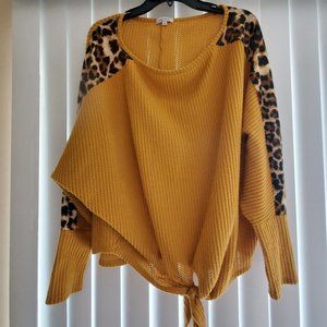 Women's Golden Yellow Animal Print Sleeves